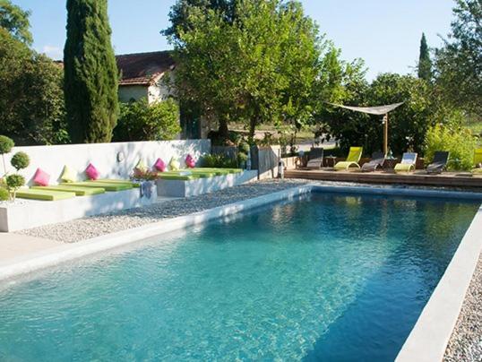 Hotel Domaine La Parpaille Cucuron Exterior foto